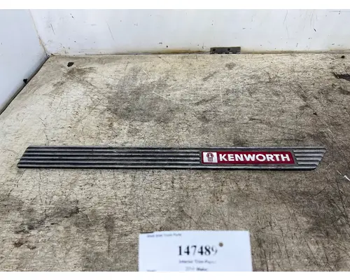 PACCAR T680 Interior Trim Panel