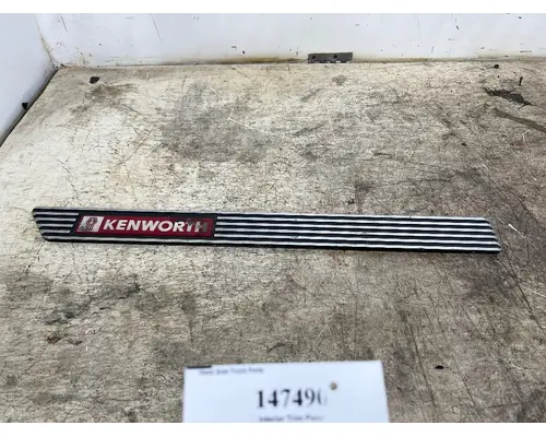 PACCAR T680 Interior Trim Panel