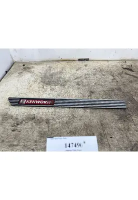 PACCAR T680 Interior Trim Panel