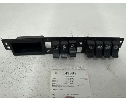 PACCAR T680 Switch Panel