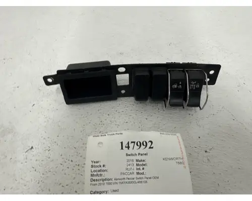 PACCAR T680 Switch Panel