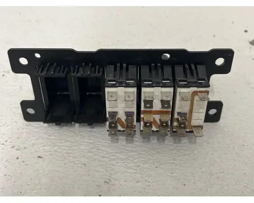 PACCAR T680 Switch Panel