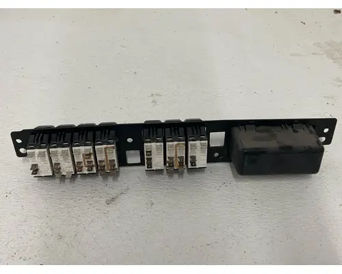 PACCAR T680 Switch Panel
