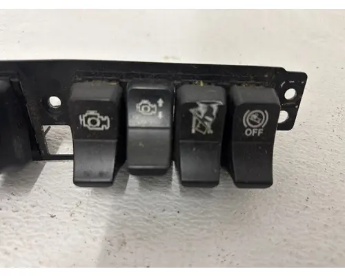 PACCAR T680 Switch Panel
