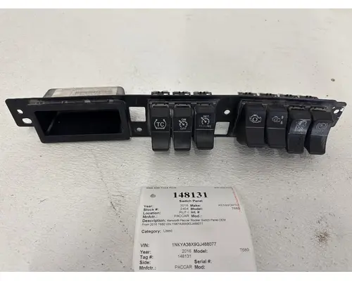 PACCAR T680 Switch Panel