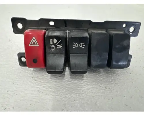 PACCAR T680 Switch Panel