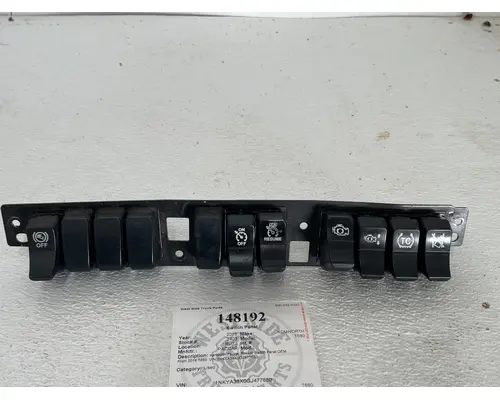PACCAR T680 Switch Panel