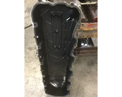 PACCAR T680 Valve Cover