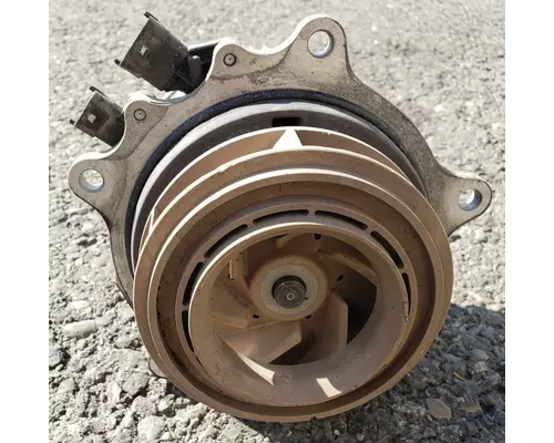 PACCAR T680 Water Pump