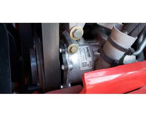 PACCAR T880 Air Conditioner Compressor