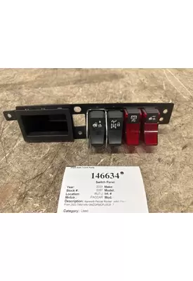 PACCAR T880 Switch Panel