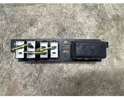 PACCAR T880 Switch Panel