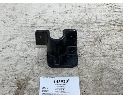 PACCAR U85-1022 Brackets, Misc.