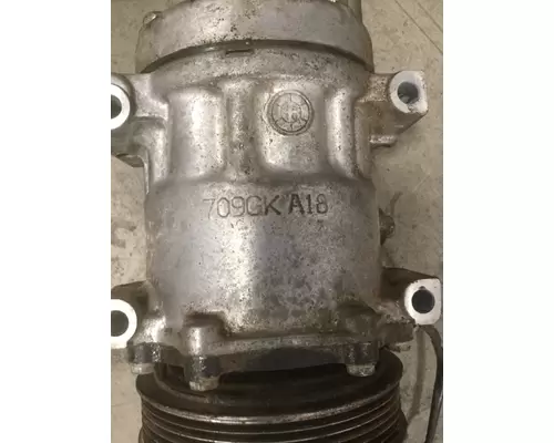 PACCAR  Air Conditioner Compressor