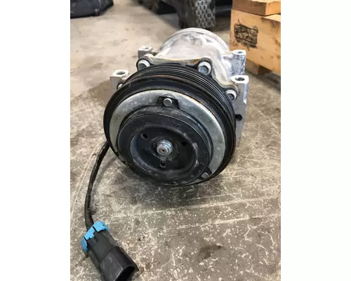 PACCAR  Air Conditioner Compressor