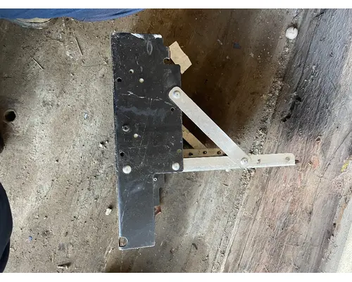 PACCAR  Bracket, Misc.