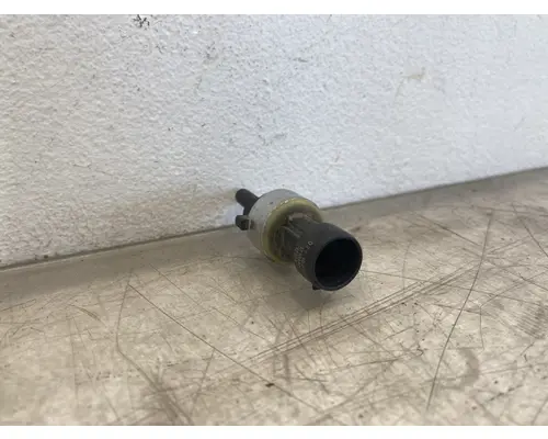 PACCAR  Brake Proportioning Valve