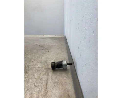 PACCAR  Brake Proportioning Valve