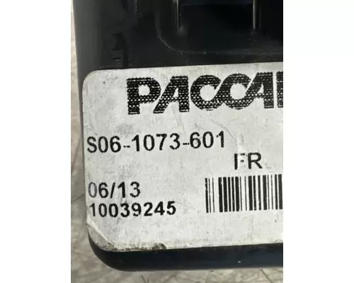 PACCAR  Dash Assembly