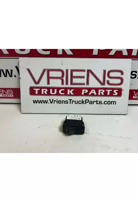 PACCAR  Dash/Console Switch
