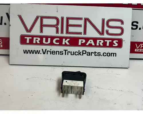 PACCAR  DashConsole Switch