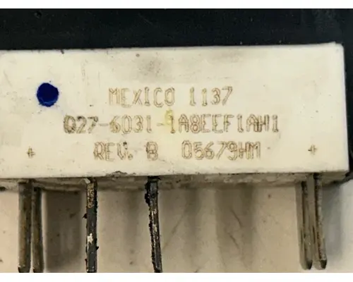 PACCAR  DashConsole Switch