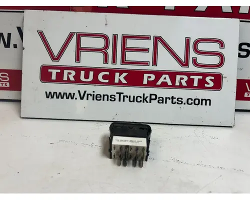PACCAR  DashConsole Switch