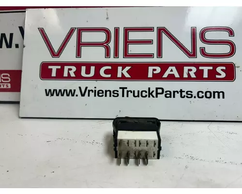 PACCAR  DashConsole Switch