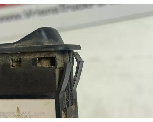 PACCAR  DashConsole Switch