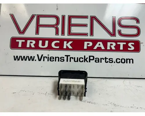 PACCAR  DashConsole Switch