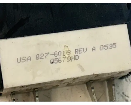 PACCAR  DashConsole Switch