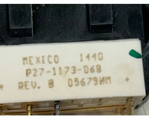 PACCAR  DashConsole Switch