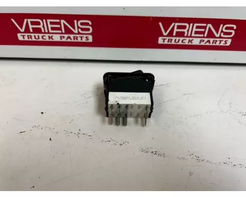 PACCAR  DashConsole Switch