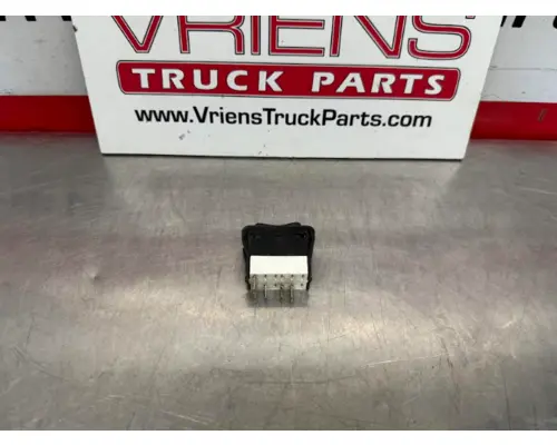 PACCAR  DashConsole Switch