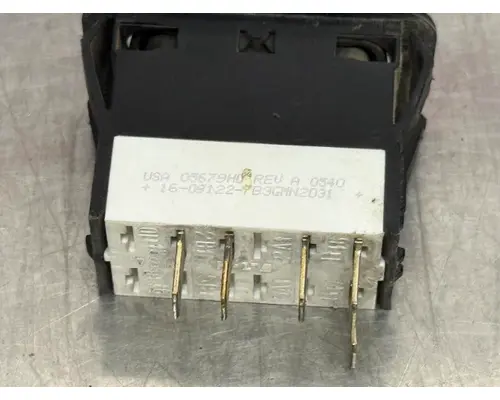 PACCAR  DashConsole Switch