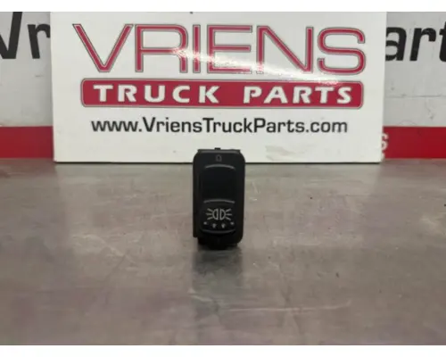 PACCAR  DashConsole Switch