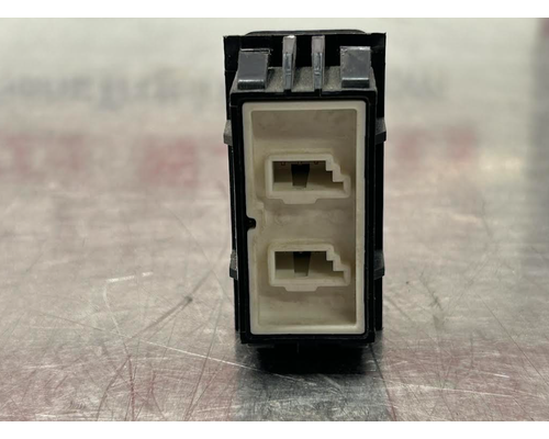 PACCAR  DashConsole Switch