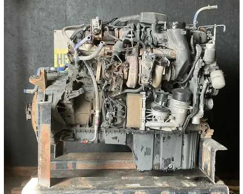 PACCAR  Engine Assembly
