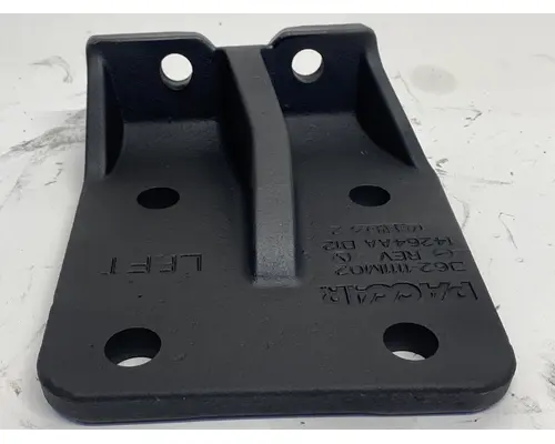 PACCAR  Engine Mounts