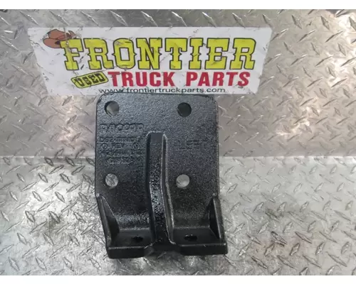 PACCAR  Engine Mounts