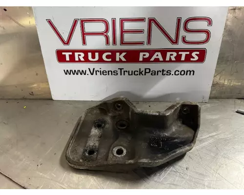 PACCAR  Engine Mounts