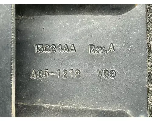 PACCAR  Engine Mounts