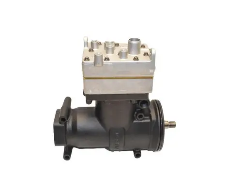 PACCAR  Engine Pump