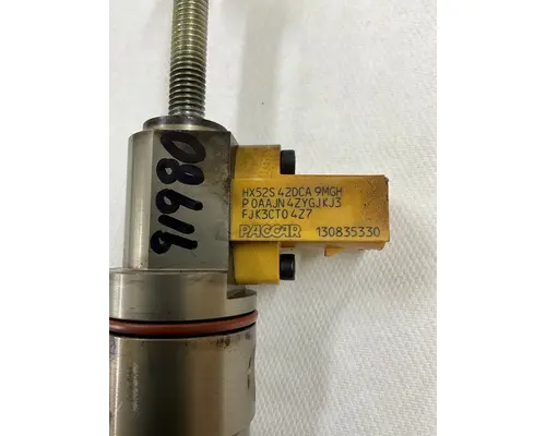 PACCAR  Fuel Injector