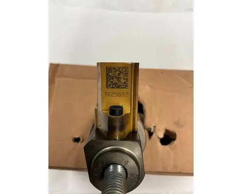 PACCAR  Fuel Injector