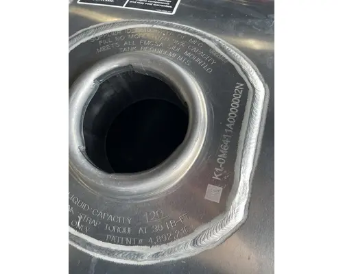 PACCAR  Fuel Tank