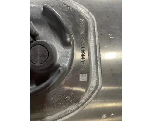PACCAR  Fuel Tank