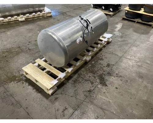 PACCAR  Fuel Tank