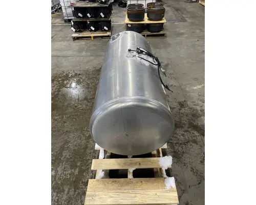 PACCAR  Fuel Tank