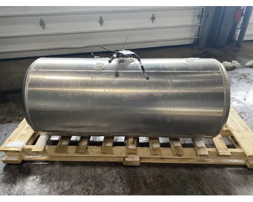 PACCAR  Fuel Tank